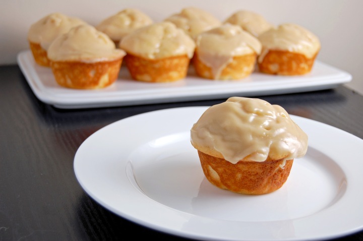 Gluten Free Mini Maple Yogurt Cakes {soft maple cakes topped with a sweet maple glaze, heavenly!} | emthebaker.com
